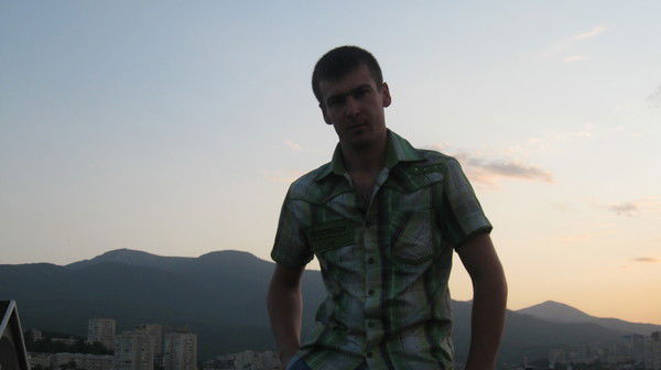 Олег Мелешко