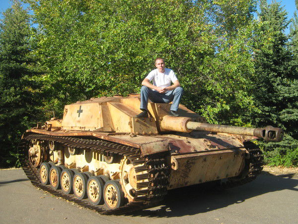 Алексей Иванов