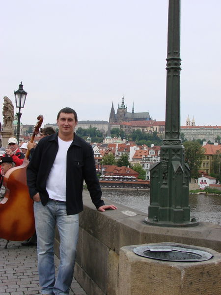 Виталий Шапарь