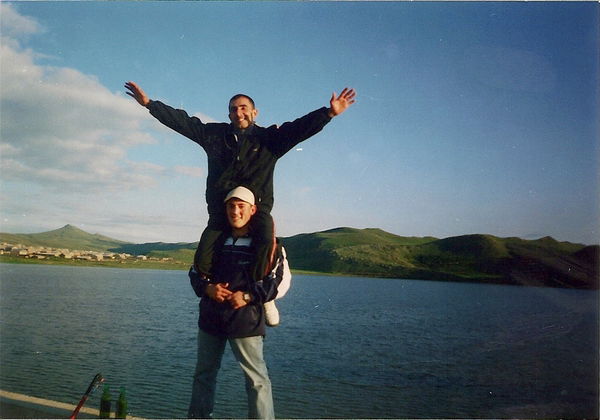 Неизвестно Неизвестно