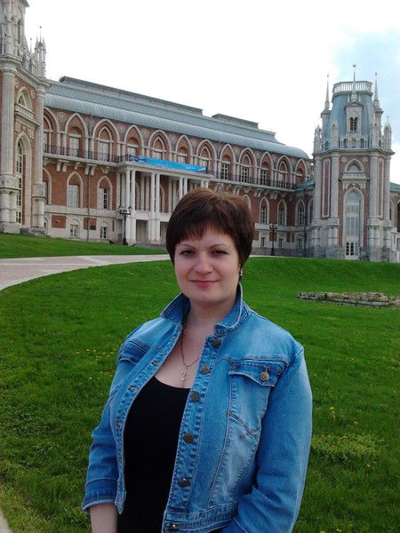 Оля Кондрова