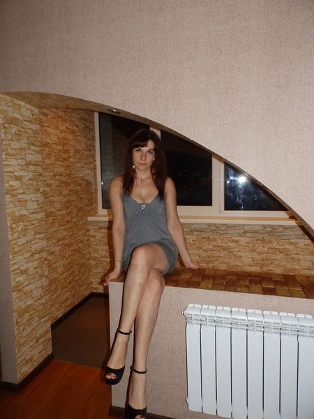 Лена Довжанин