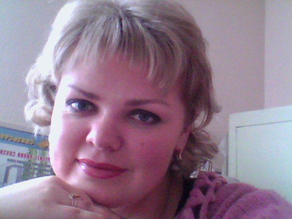 Лена Гарькавая