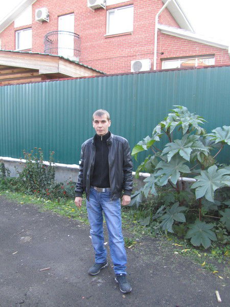 Виталий Макаров