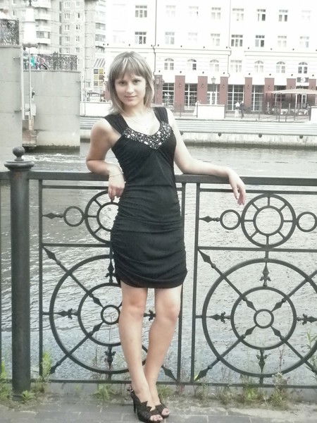 Оксана Райнова