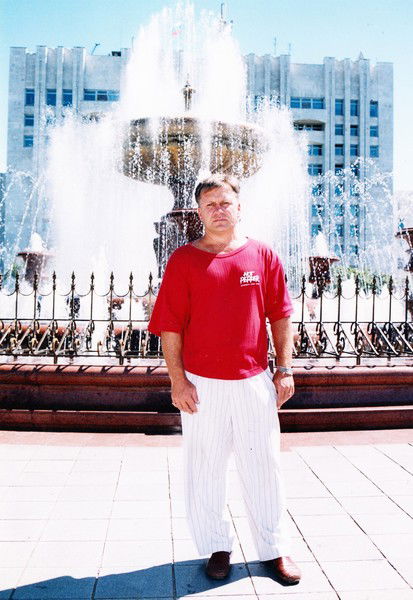 Юрий Пивоваров