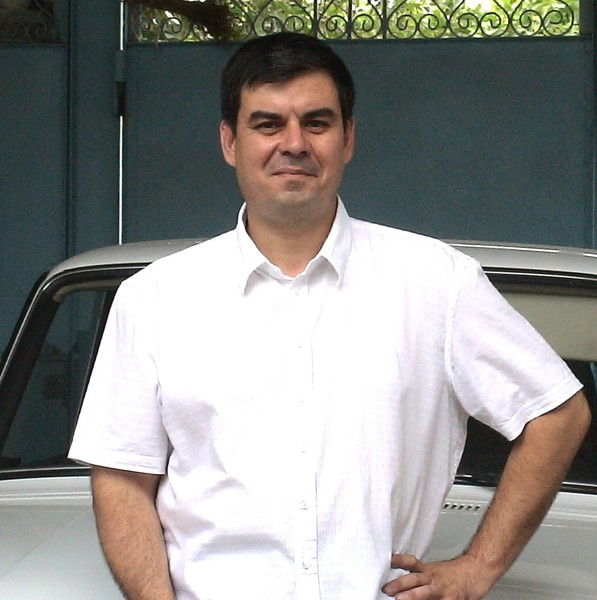 Рустам Хасанов