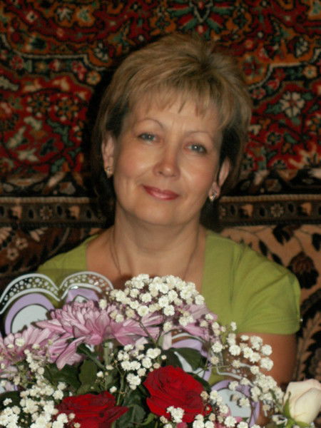 Семячкова Вера