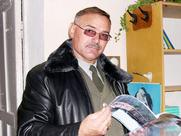 Эдуард Татаров