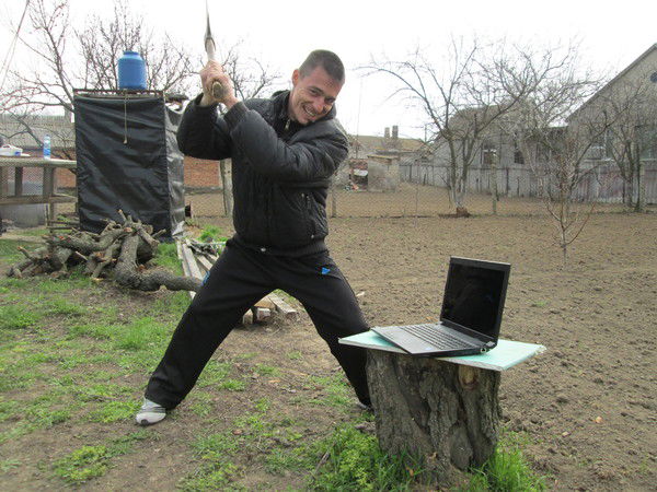 Максим Крамаренко