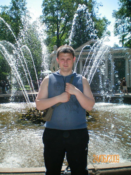 Эдуард Костюхин