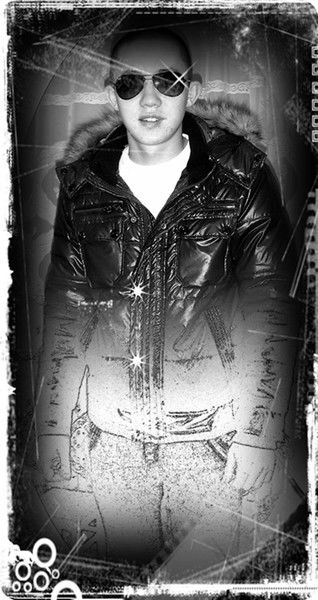 Александр Хон