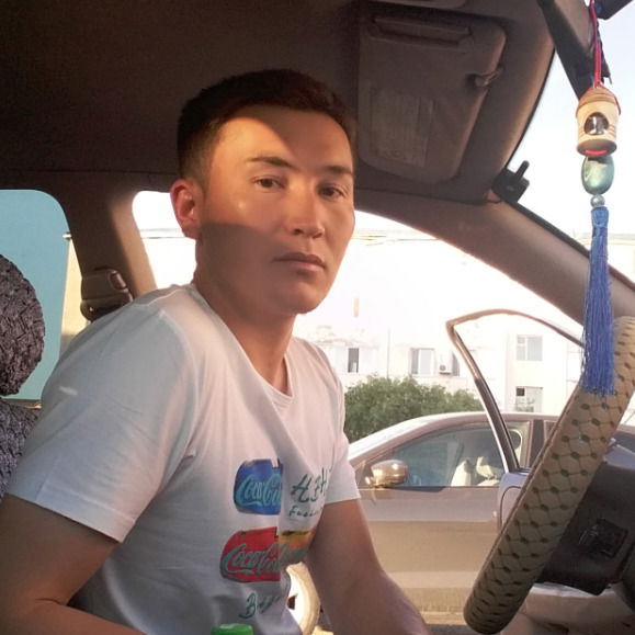 Бекзат Накишов