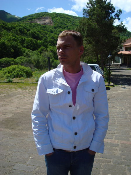 Алексей Антонов