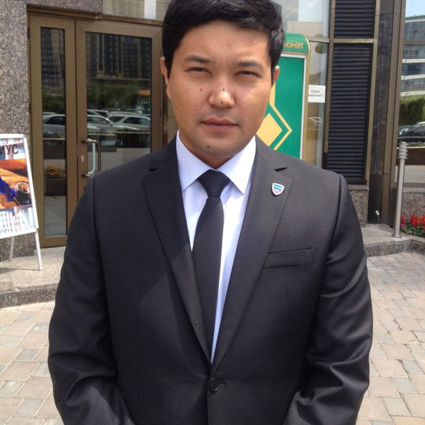 Руслан Нургазиев