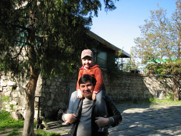 Александр Исаев