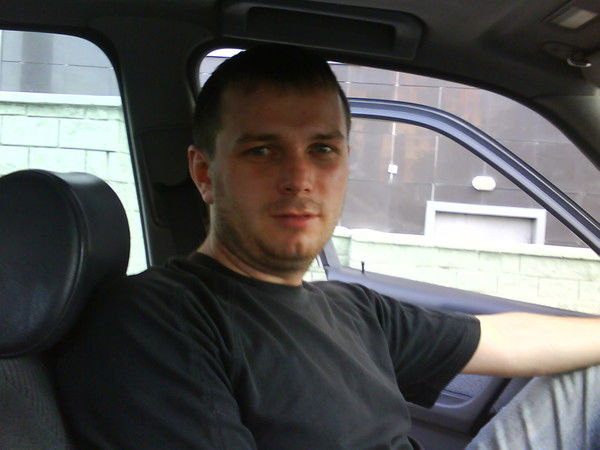 Александр Иванов