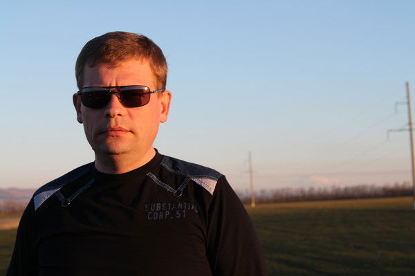 Александр Погребняк