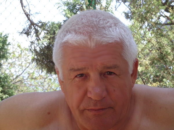 Иван Ефимов