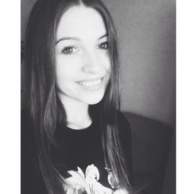 Анна Случик