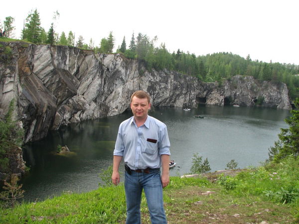 Сергей Белов