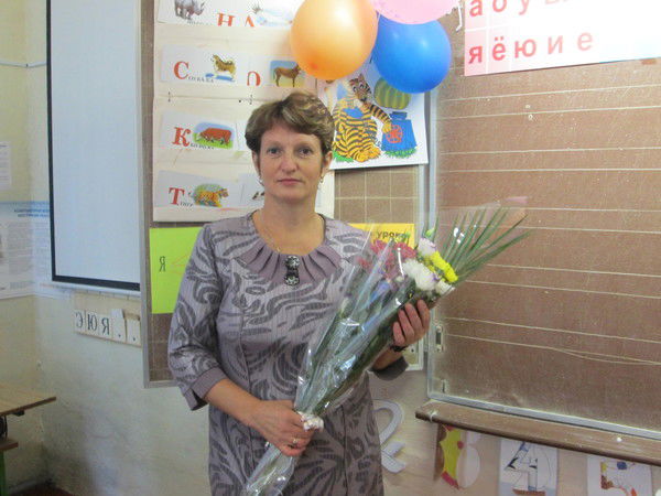 Елена Хомутова