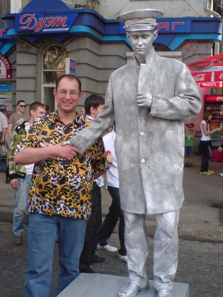 Александр Титаренко