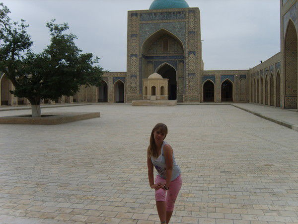 Света Попова