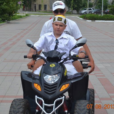 Юра Мустафа