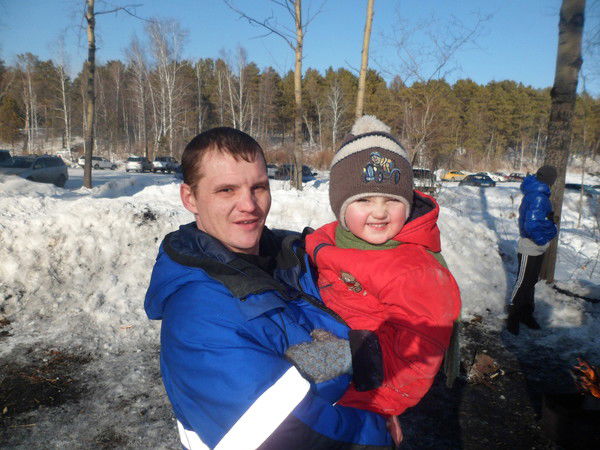 Саша Емельянов