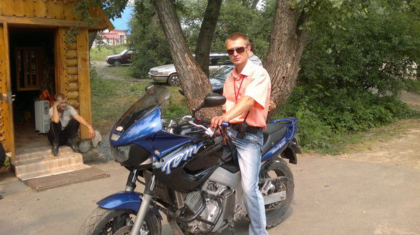 Ярослав ******