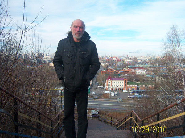 Александр Ворошилов