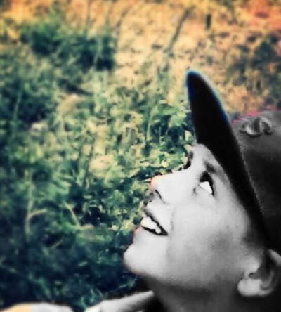 Илья Голяшов