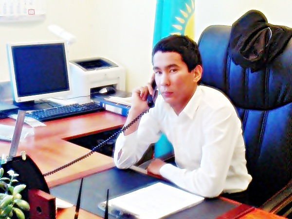 Данияр Досанов