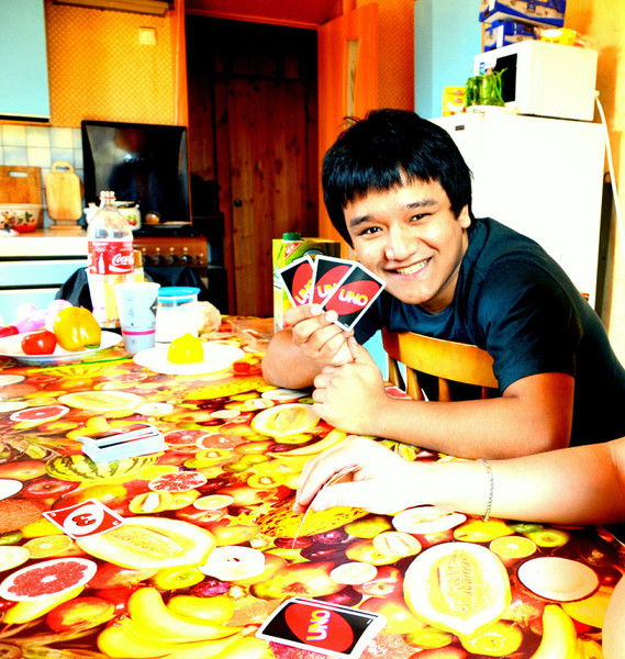 Алишер Махмудов