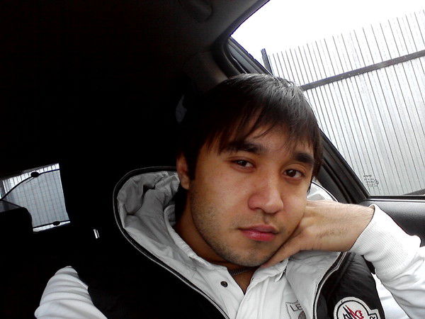 Антон Командин