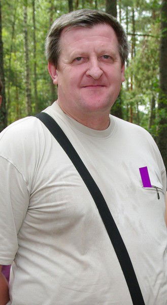 Станислав Кустов