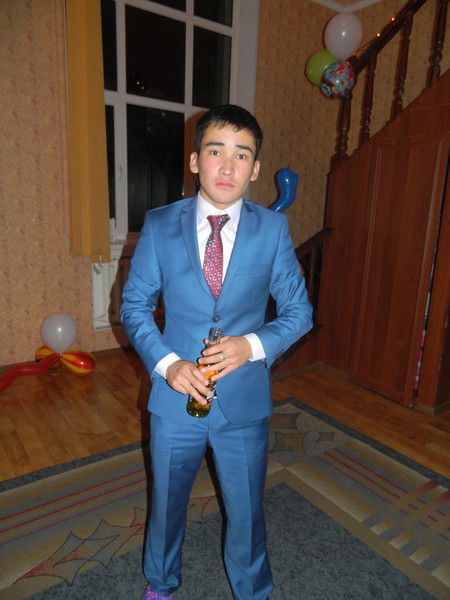 Макс Алиханович