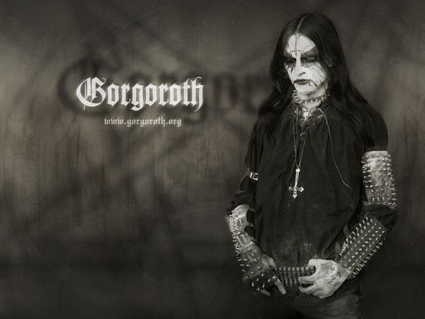 Роман Поминов