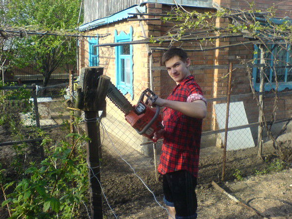 Костя Хрячков