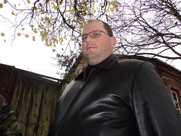 Юрий Леонтьев