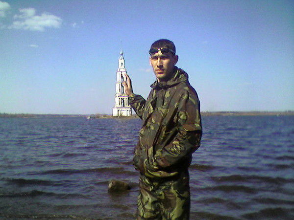 Сергей Сухарев