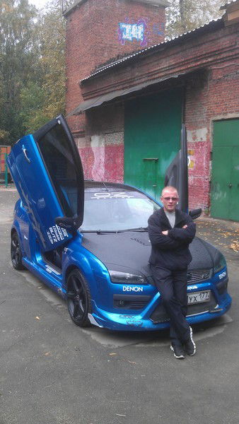 Денис Павлов