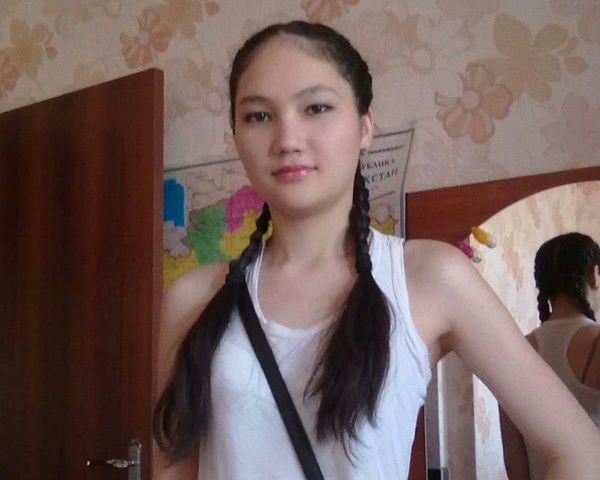 Ажар Сапарова