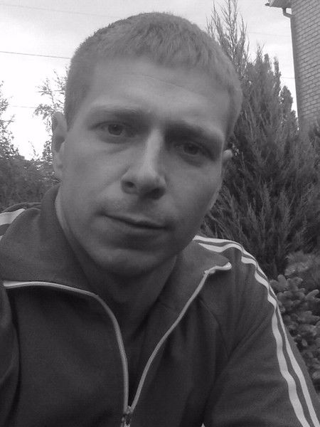 Сергей Тихонов