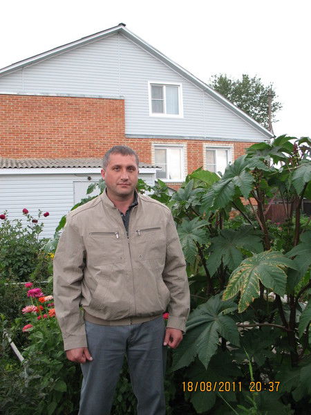 Виталий Костин