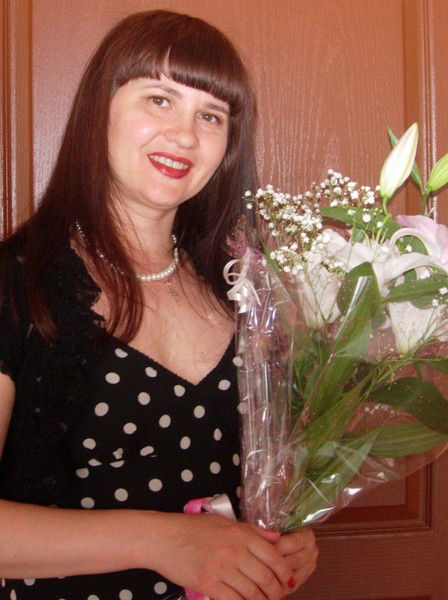 Елена Попова