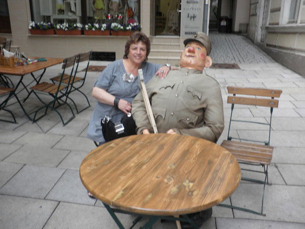 София Ольшанецки