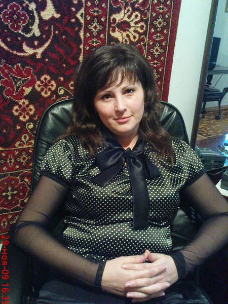 Лола Тютикова