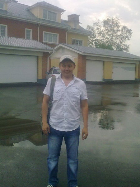 Акмат Обалов